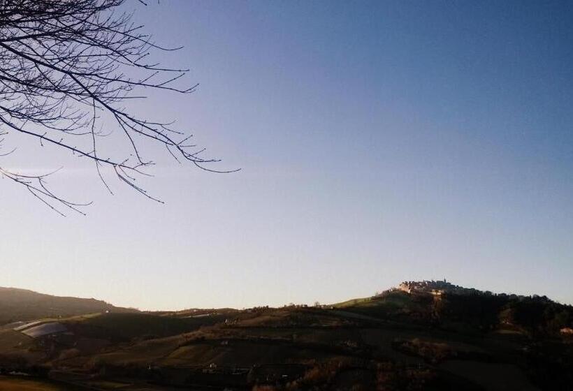 בית מלון כפרי Le Vigne Di Clementina Fabi