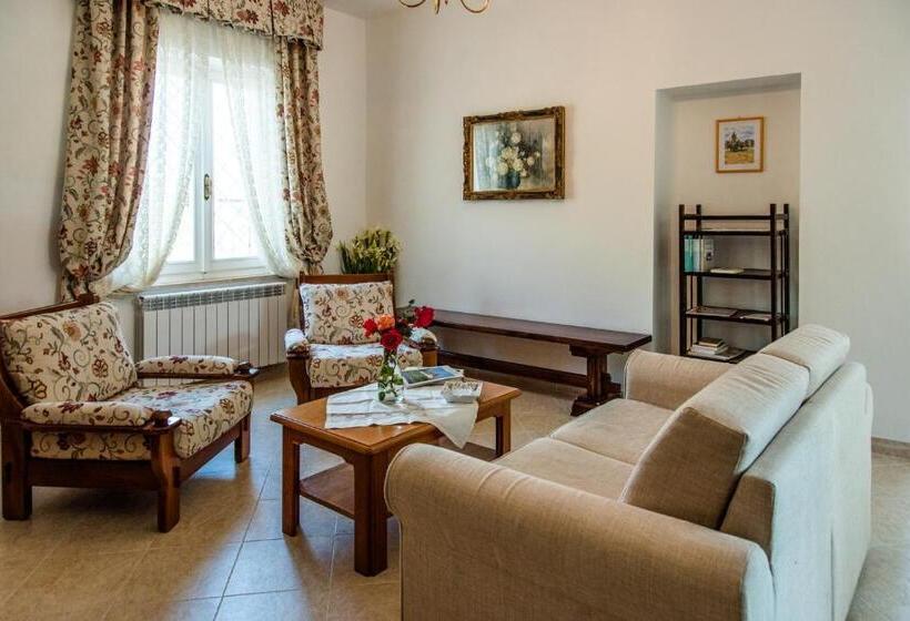 בית מלון כפרי Le Vigne Di Clementina Fabi