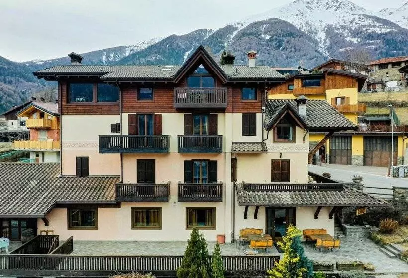 Hotelli Albergo Quai