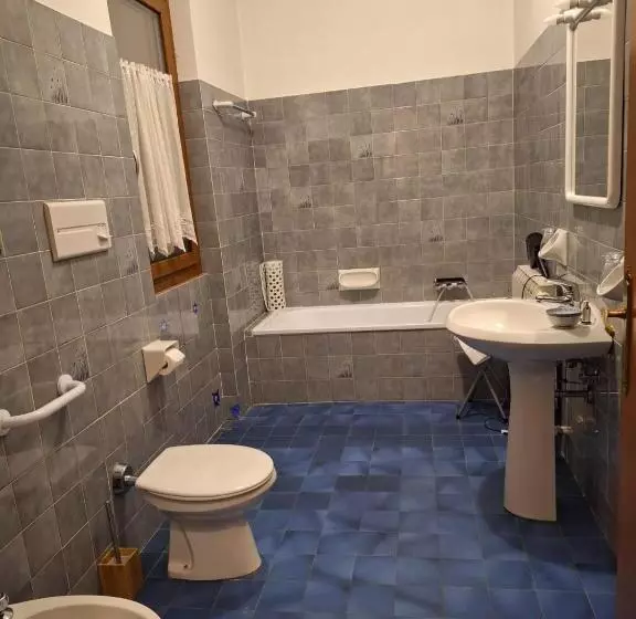 Hotelli Albergo Quai