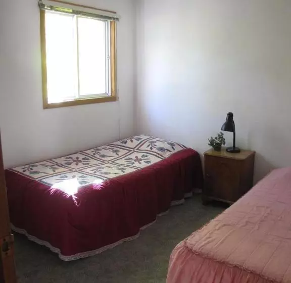 Hotelli Quiet Bay Inn & Café