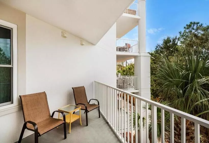 Inn At Blue Mountain 223   Fun In The Sun