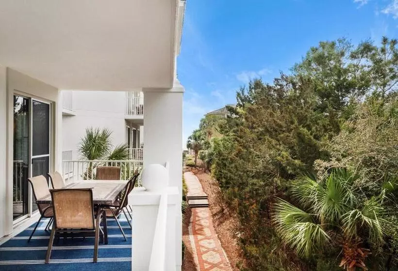 Inn At Blue Mountain 223   Fun In The Sun