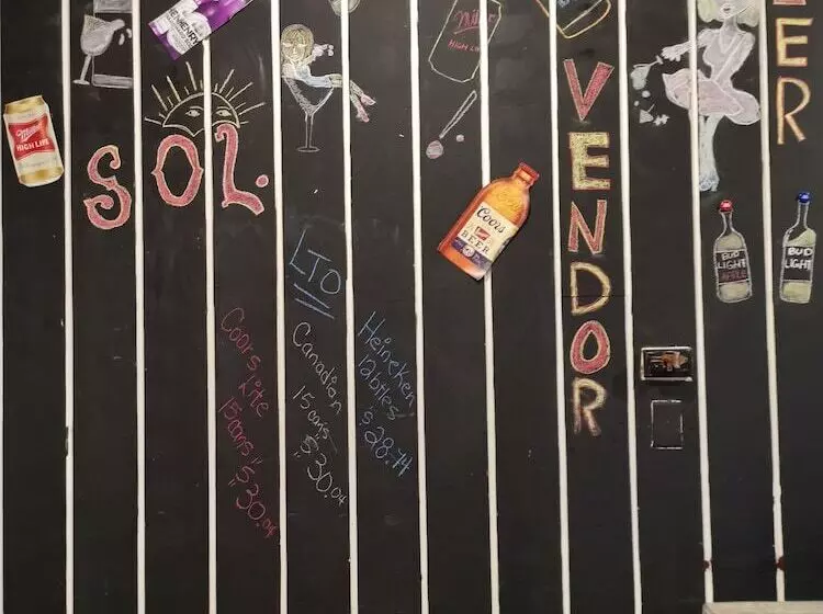 Motelli Manitou Motor Inn