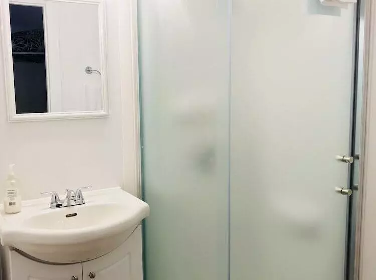 Motelli Manitou Motor Inn