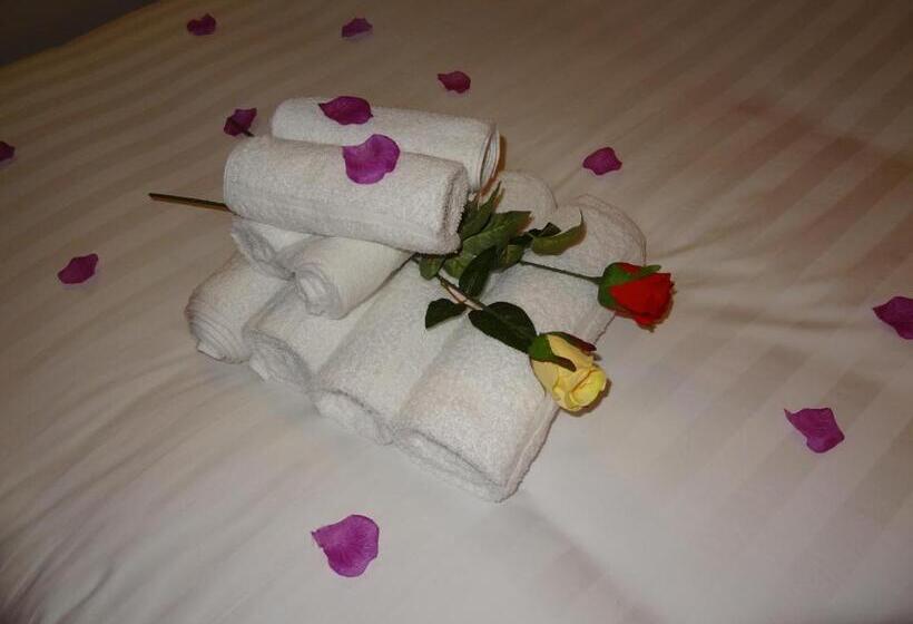 פנסיון Affittacamere Rooms Di Matteo