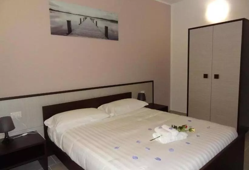 ペンション Affittacamere Rooms Di Matteo