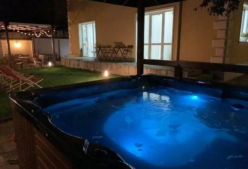 Majatalo Da Vinci Guesthouse