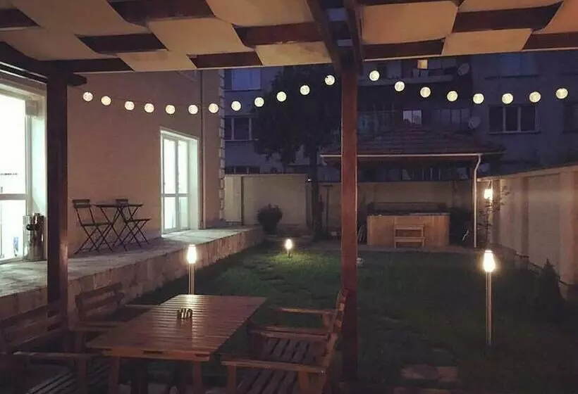 Majatalo Da Vinci Guesthouse