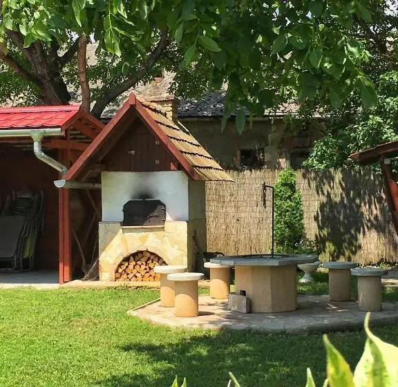 Majatalo Diókert Vendégház