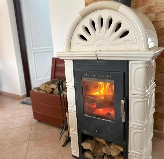 פנסיון Diókert Vendégház