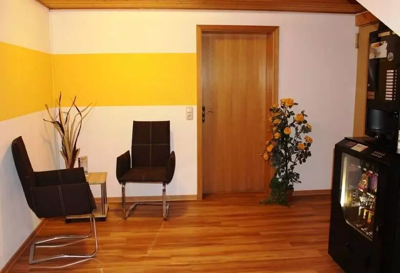 Majatalo Gäste Haus Rösch