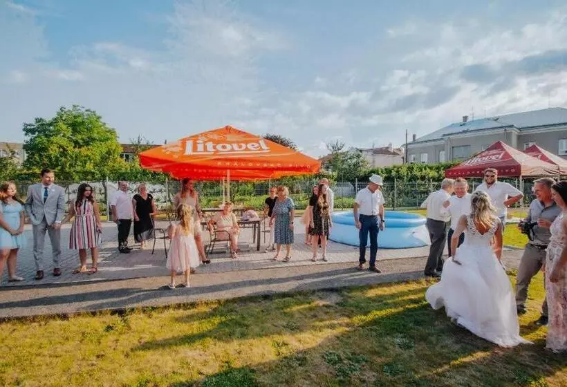 Majatalo Penzion Relax Litovel