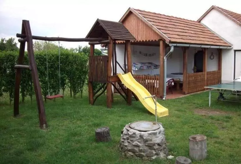 Majatalo Veronika Guesthouse