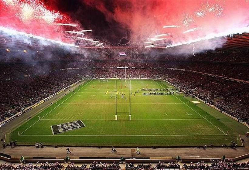 مبيت وإفطار The Firs Lodge