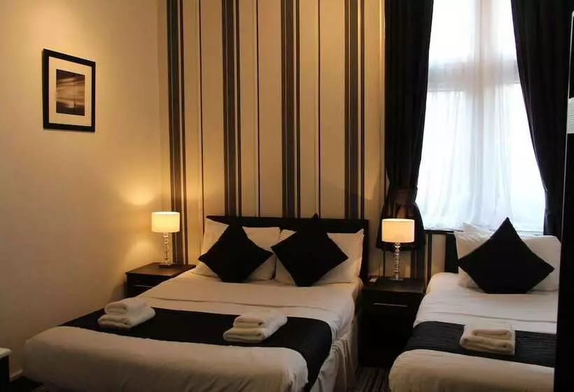 Bed and Breakfast The Firs Lodge