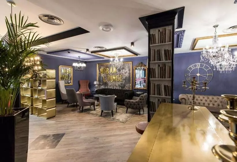 فندق Clement Barajas