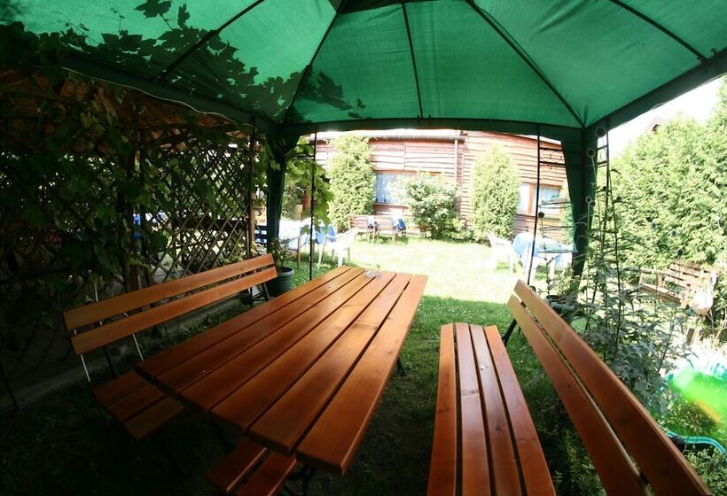 בית מלון כפרי Daisy Budget