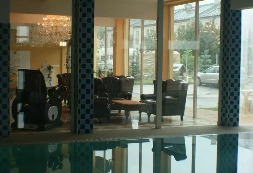 فندق Daisy Budget