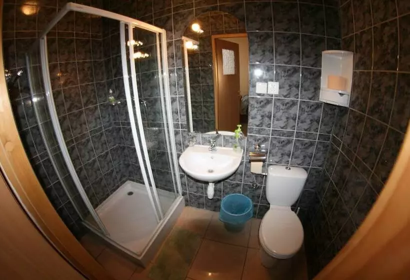 فندق Daisy Budget