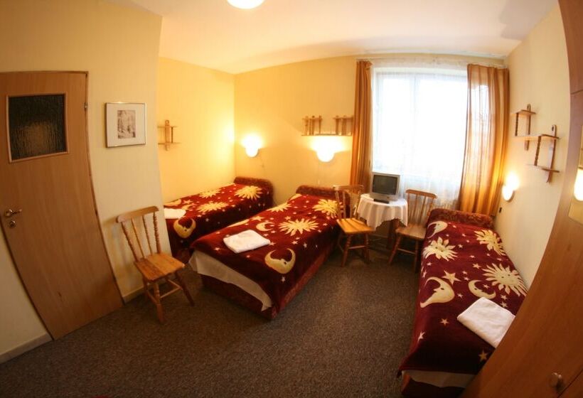 בית מלון כפרי Daisy Budget