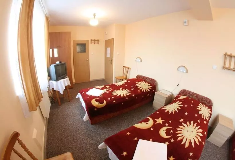 فندق Daisy Budget