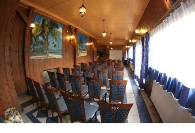 בית מלון כפרי Daisy Budget