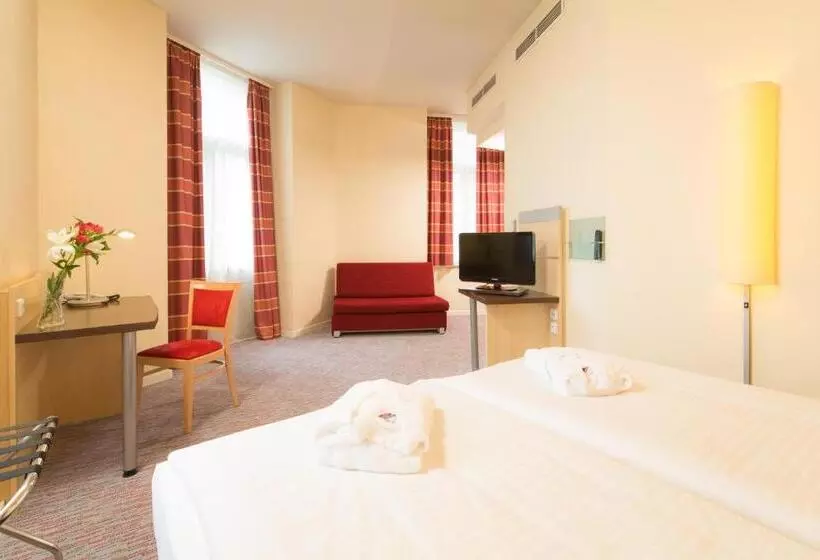 هتل Exe City Park