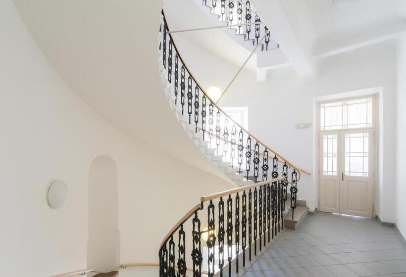 هتل Exe City Park