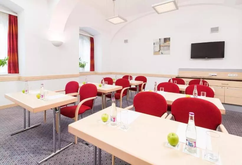 هتل Exe City Park