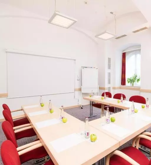 هتل Exe City Park