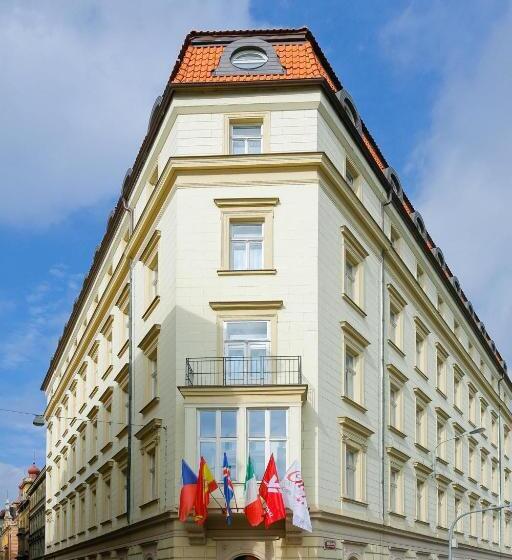 هتل Exe City Park