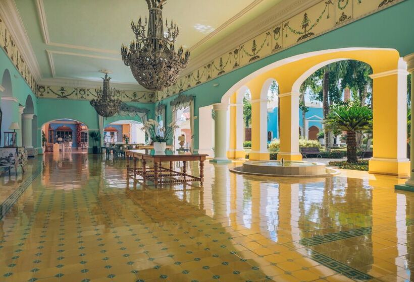 هتل Iberostar Selection Hacienda Dominicus