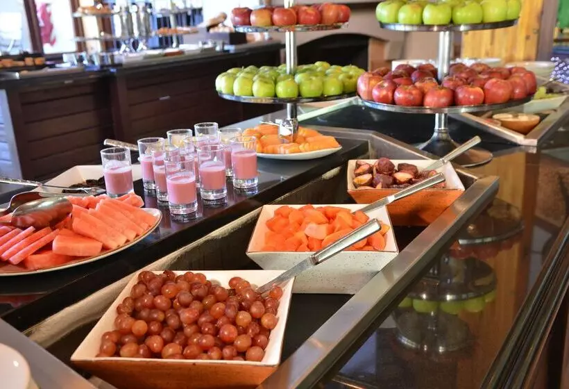 호텔 Kwa Maritane Bush Lodge