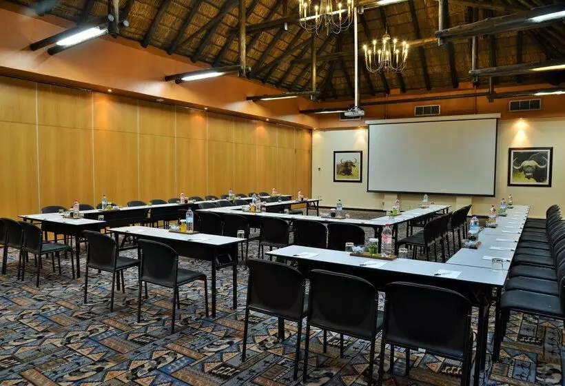 호텔 Kwa Maritane Bush Lodge