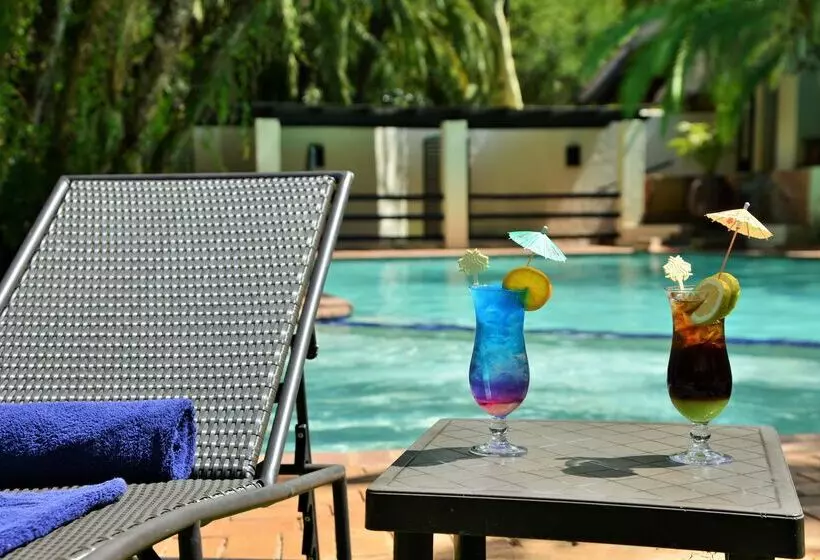 호텔 Kwa Maritane Bush Lodge