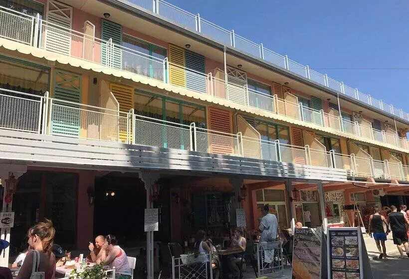 בית מלון כפרי Largo