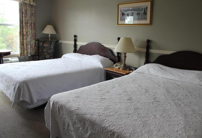 Szálloda Lynwood Inn