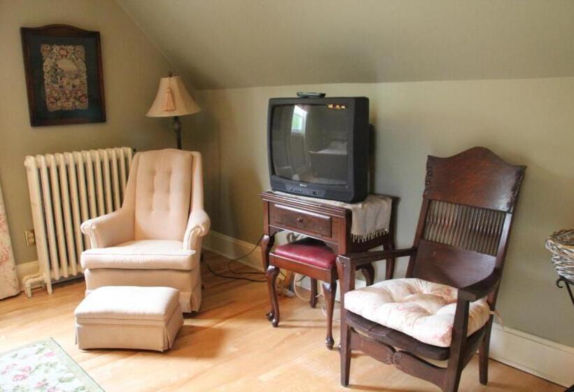 Szálloda Lynwood Inn