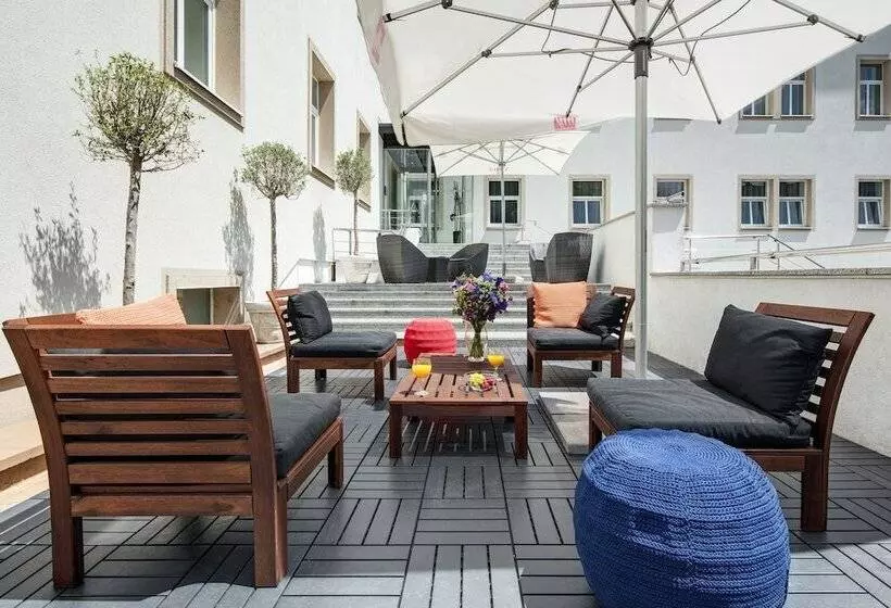 هتل Mamaison Residence Sulekova Bratislava