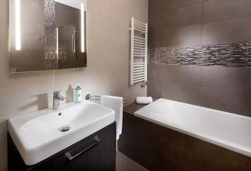 هتل Mamaison Residence Sulekova Bratislava