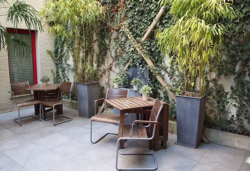 هتل Porte De Versailles