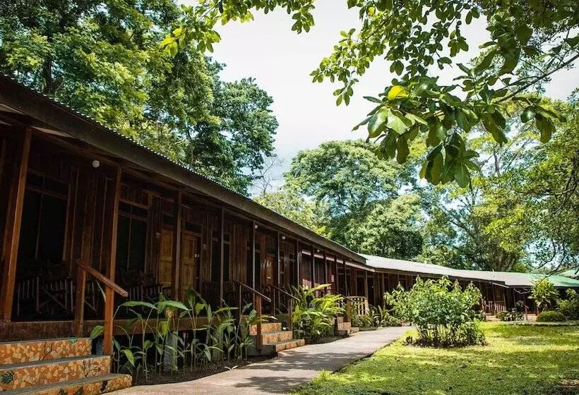 Сельский отель Laguna Lodge Tortuguero