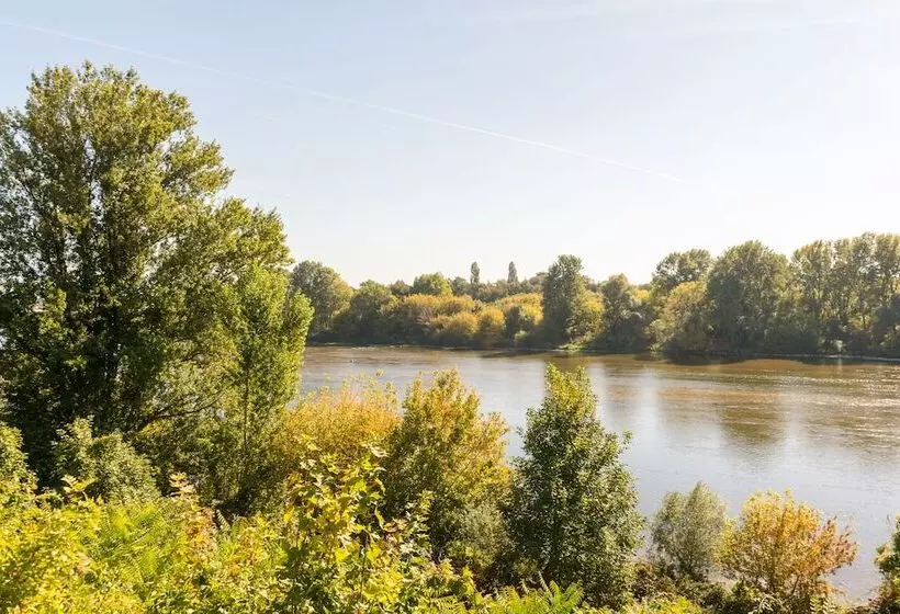 Отель The Originals Boutique, Parc Hôtel, Orléans Sud