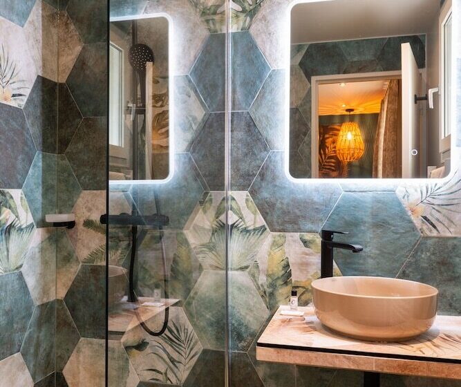 בית מלון כפרי The Originals Boutique, Parc Hôtel, Orléans Sud