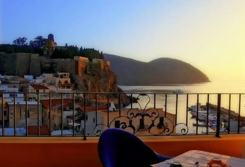 בית מלון כפרי Villa Meligunis