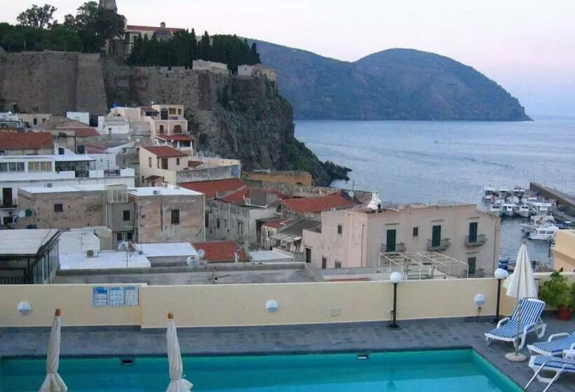 בית מלון כפרי Villa Meligunis