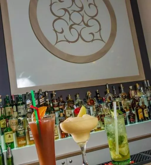 Platinum Hotel & Casino