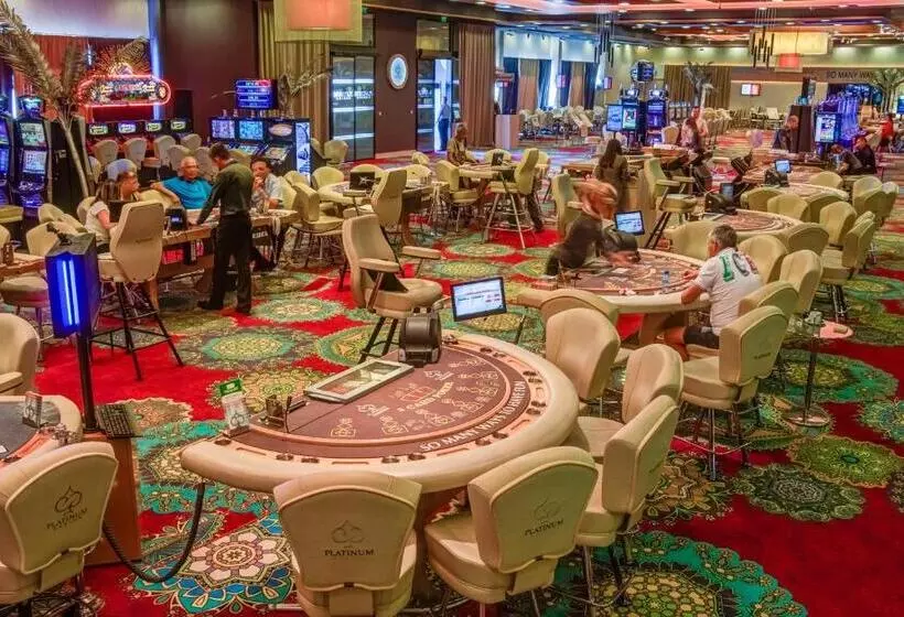 Platinum Hotel & Casino