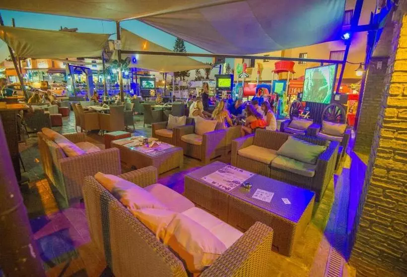 Windmills Hotel Apartments